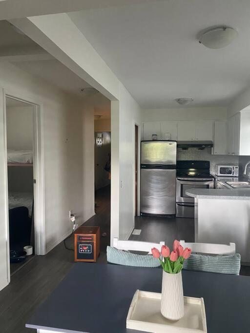 4 Bedroom Upper Level Kits Home Vancouver Eksteriør bilde