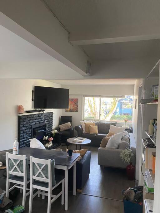 4 Bedroom Upper Level Kits Home Vancouver Eksteriør bilde