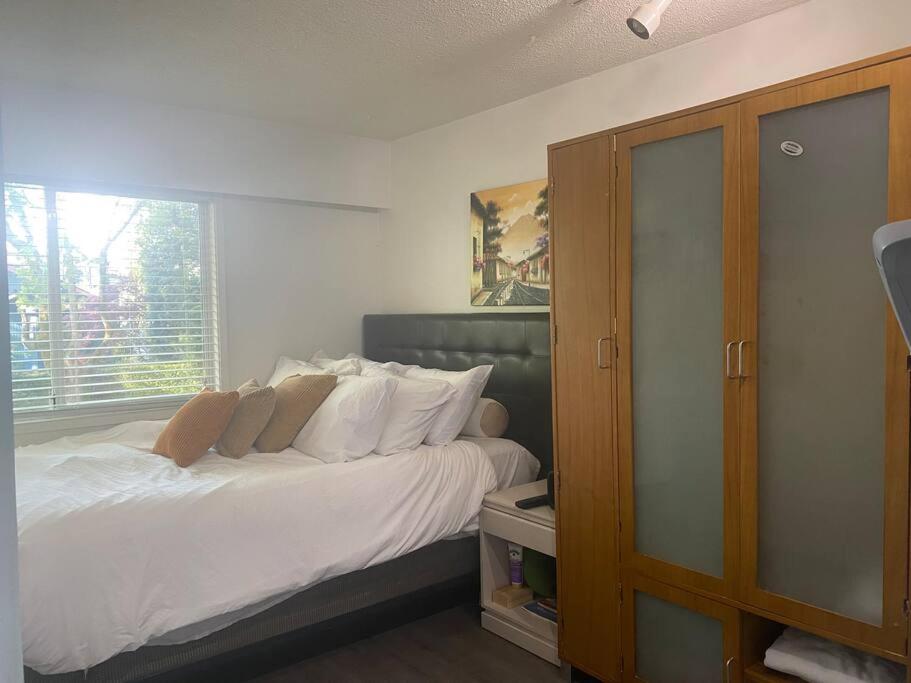 4 Bedroom Upper Level Kits Home Vancouver Eksteriør bilde